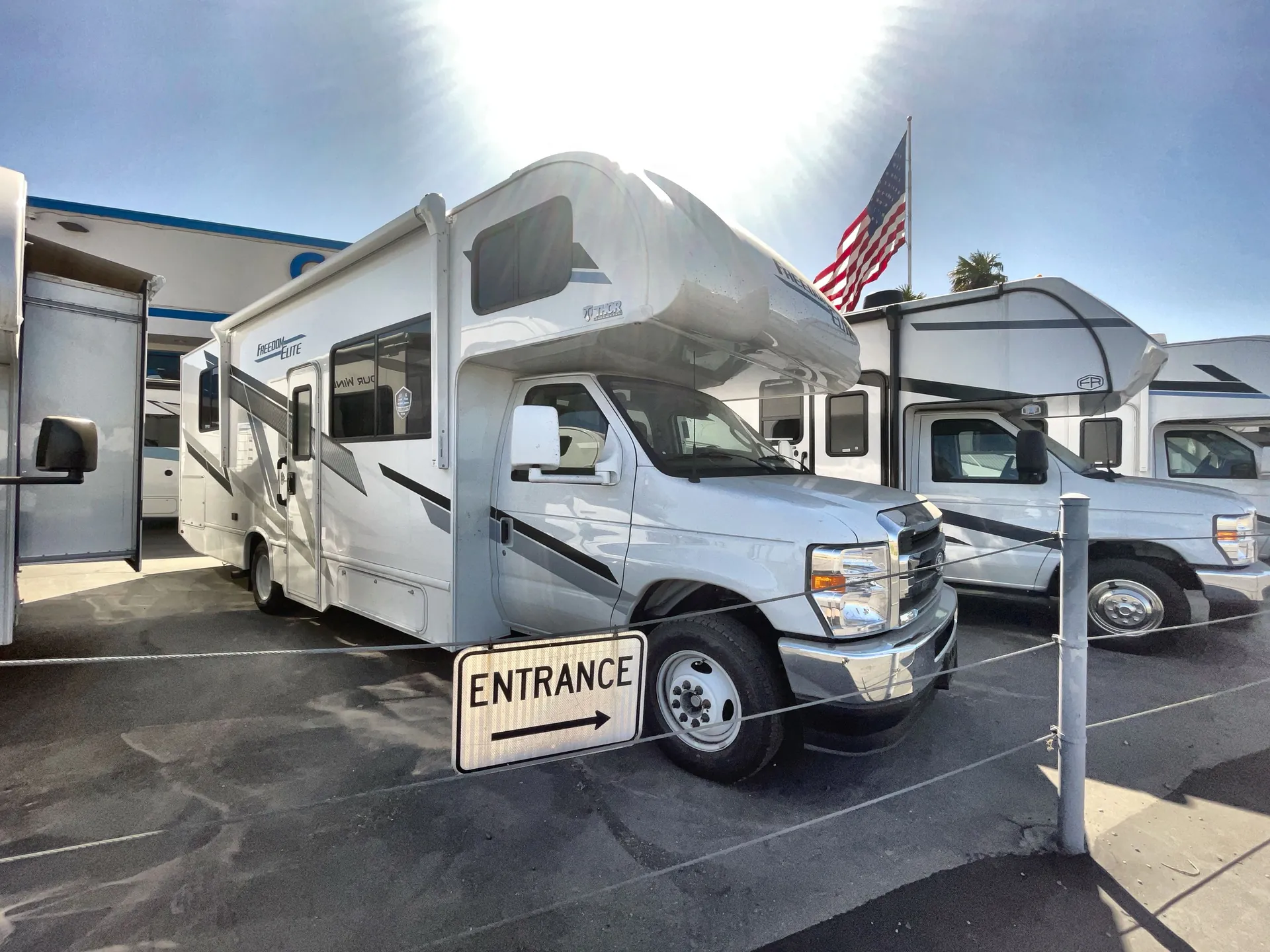 2026 Thor Motor Coach Freedom Elite 28HZ - Photo 2