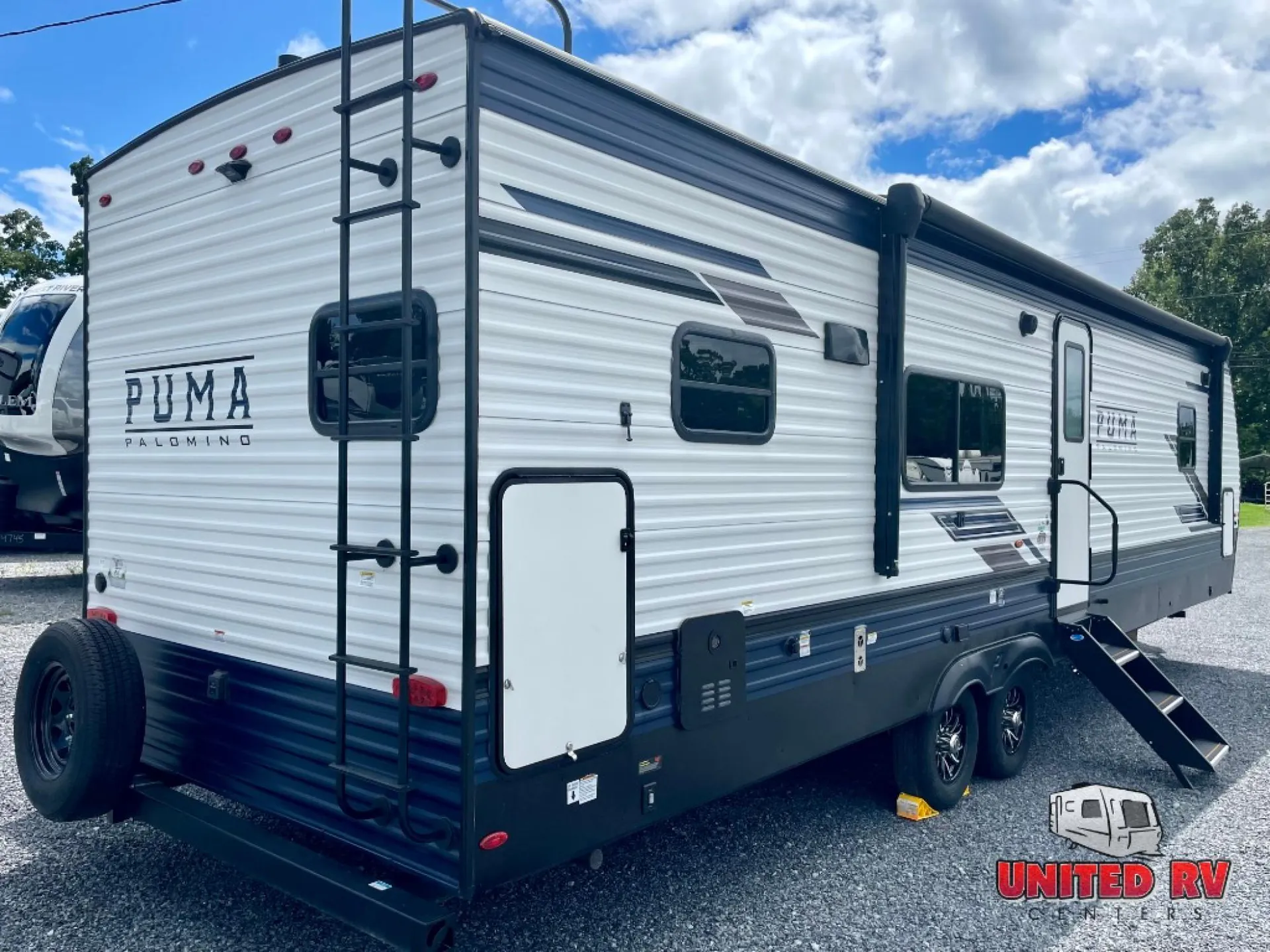 2025 Palomino Puma 30RKQS - Photo 3