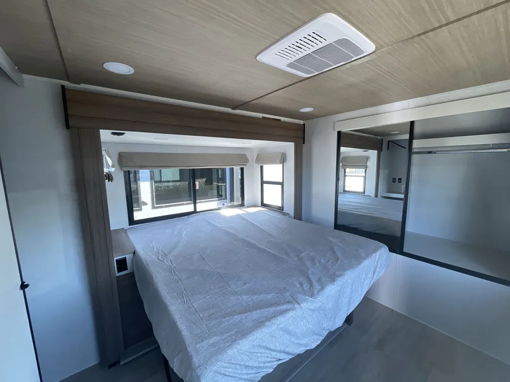 2026 Forest River Vibe 3400XL, Photos photo 15