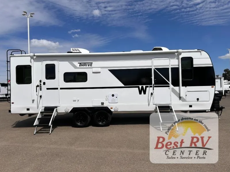 2026 Winnebago Thrive 25RLS - Photo 3