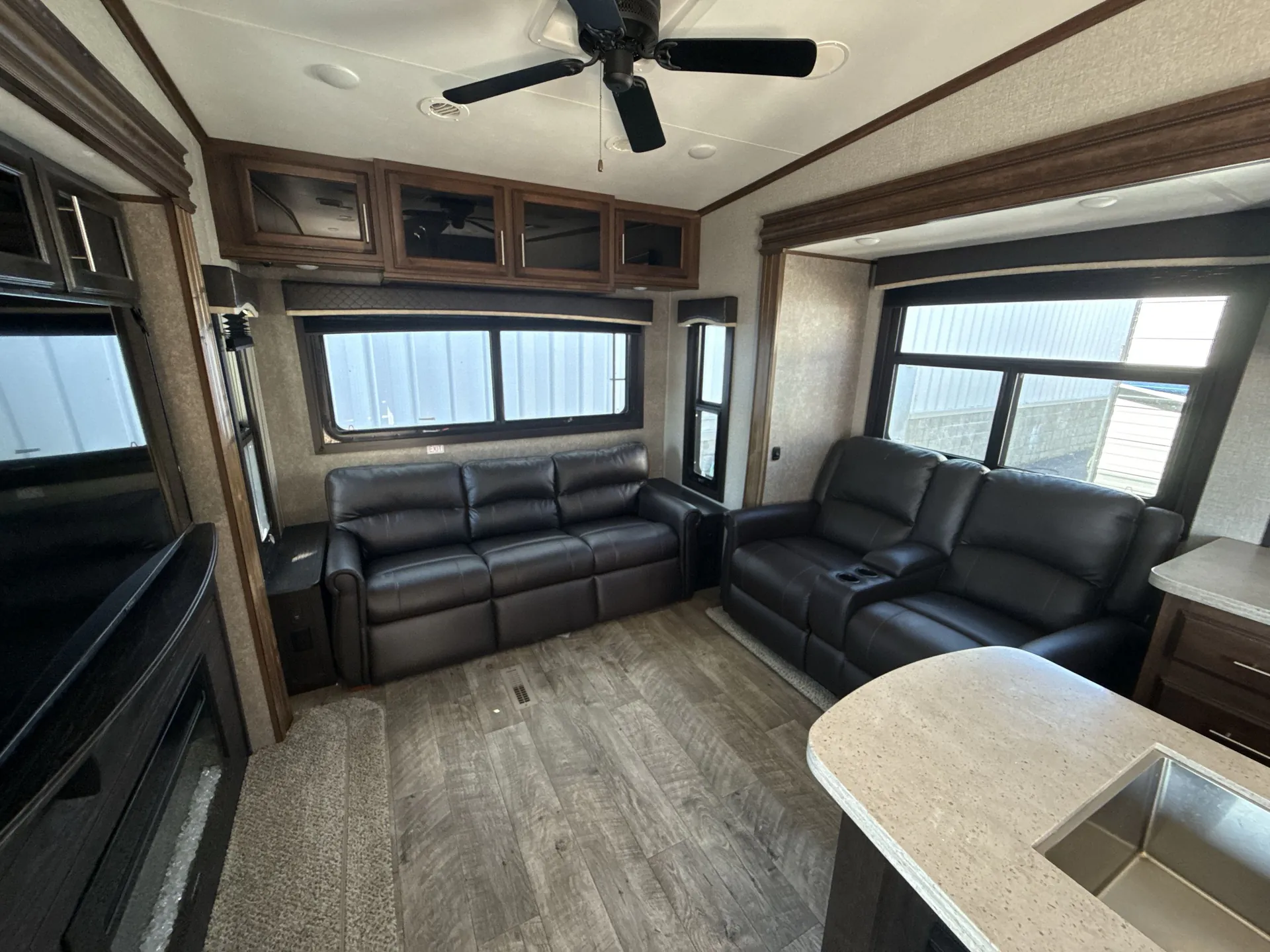 2019 Jayco Eagle 317RLOK — living area main