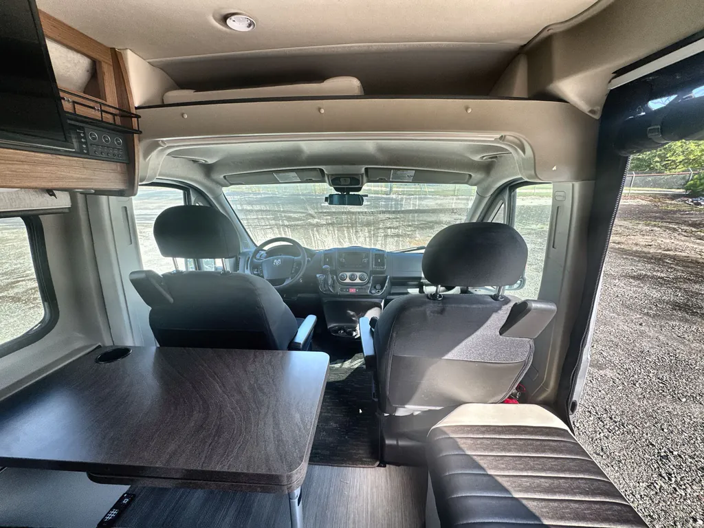 2017 Winnebago Travato 59G, Photos photo 27