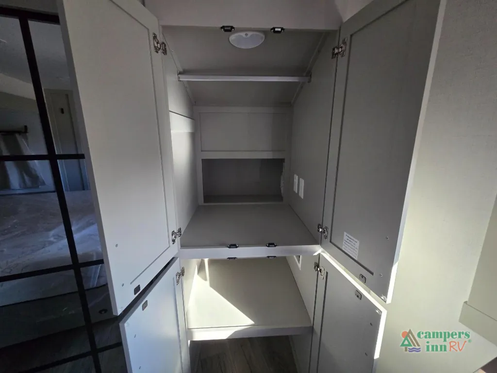 2026 Brinkley Model Z 3600, Photos photo 42