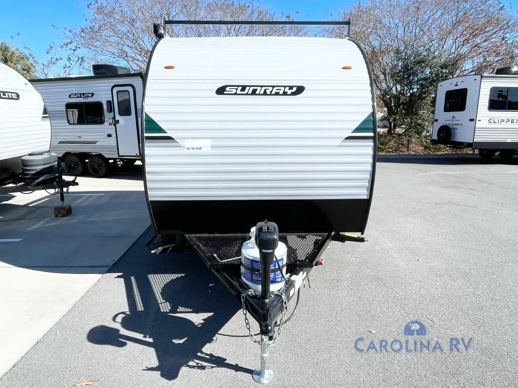 2026 Sunset Park RV SunRay 139T - Photo 3