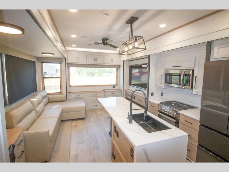 2026 Forest River Sandpiper 3900HBLR - Photo 3