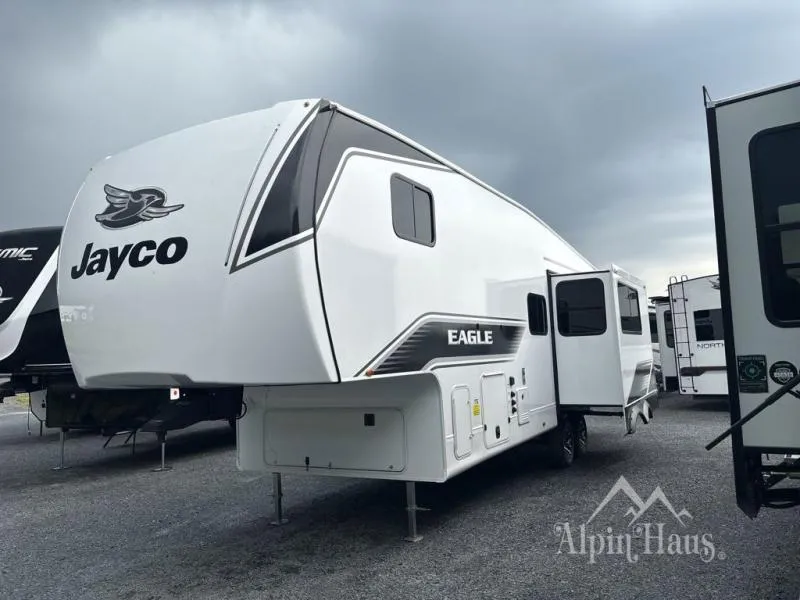 2026 Jayco Eagle SLE 28BHU - Photo 3