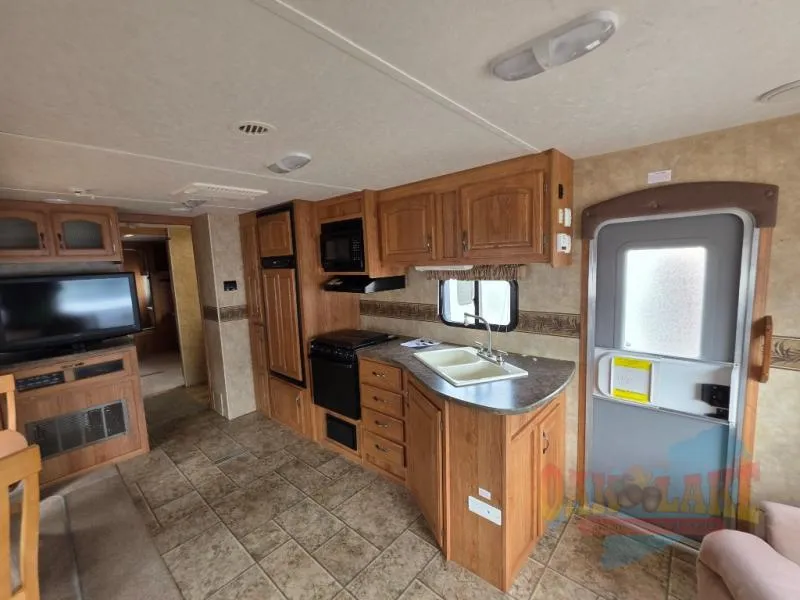2010 Jayco Eagle 320RLDS - Photo 3