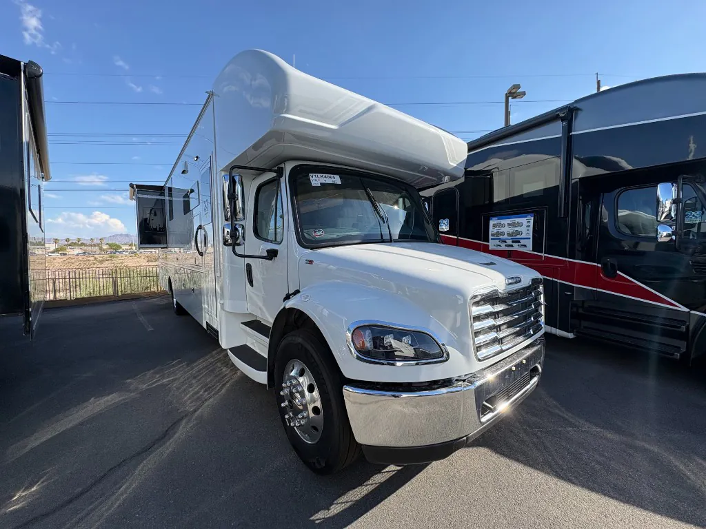 2027 Jayco Seneca Prestige 37K dealer photo 1 from Blue Compass RV