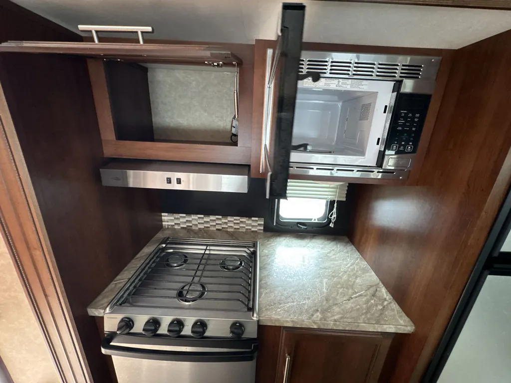 2018 Jayco Eagle HT 28.5RSTS, Photos photo 15