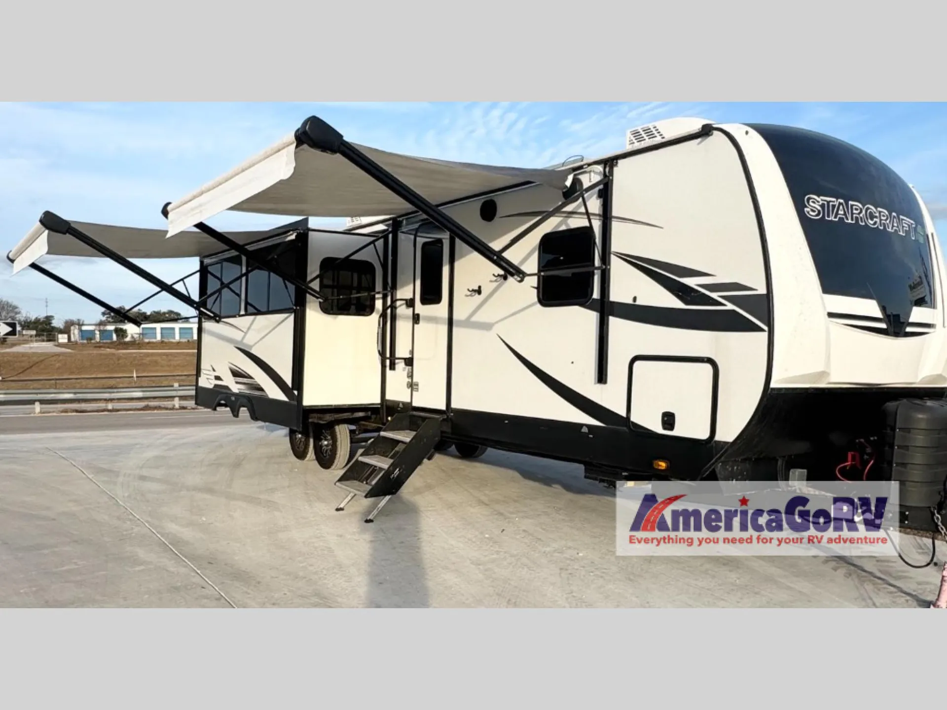 2023 Starcraft GSL 321BHS - Photo 2
