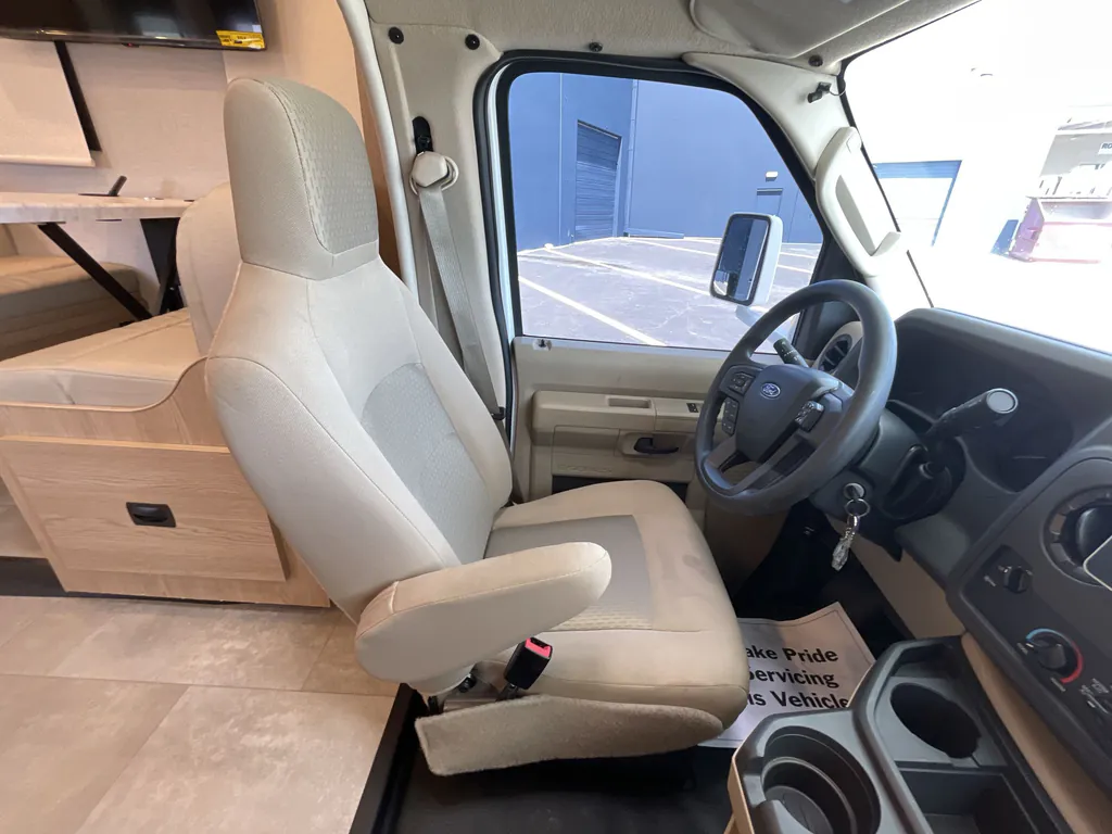 2026 Thor Motor Coach Freedom Elite 28HE, Photos photo 24