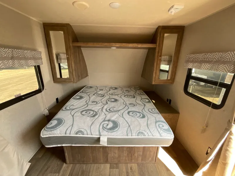 2019 Palomino Puma XLE Lite 22RBC, Photos photo 12