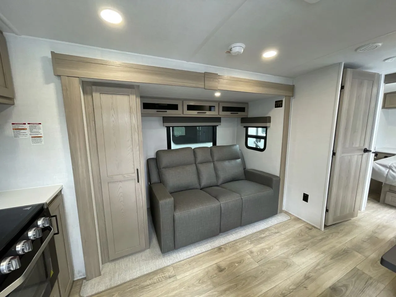 2026 Forest River Rockwood Mini Lite 2515S - Photo 4
