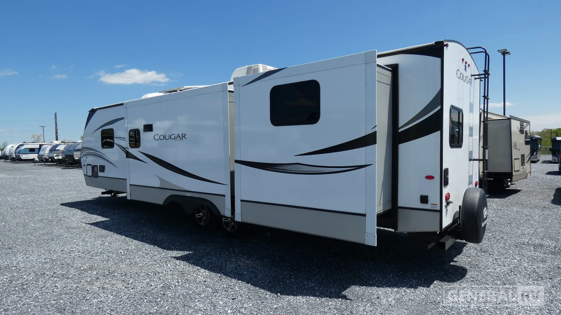 2022 Keystone Cougar Half Ton 34TSB - Photo 4