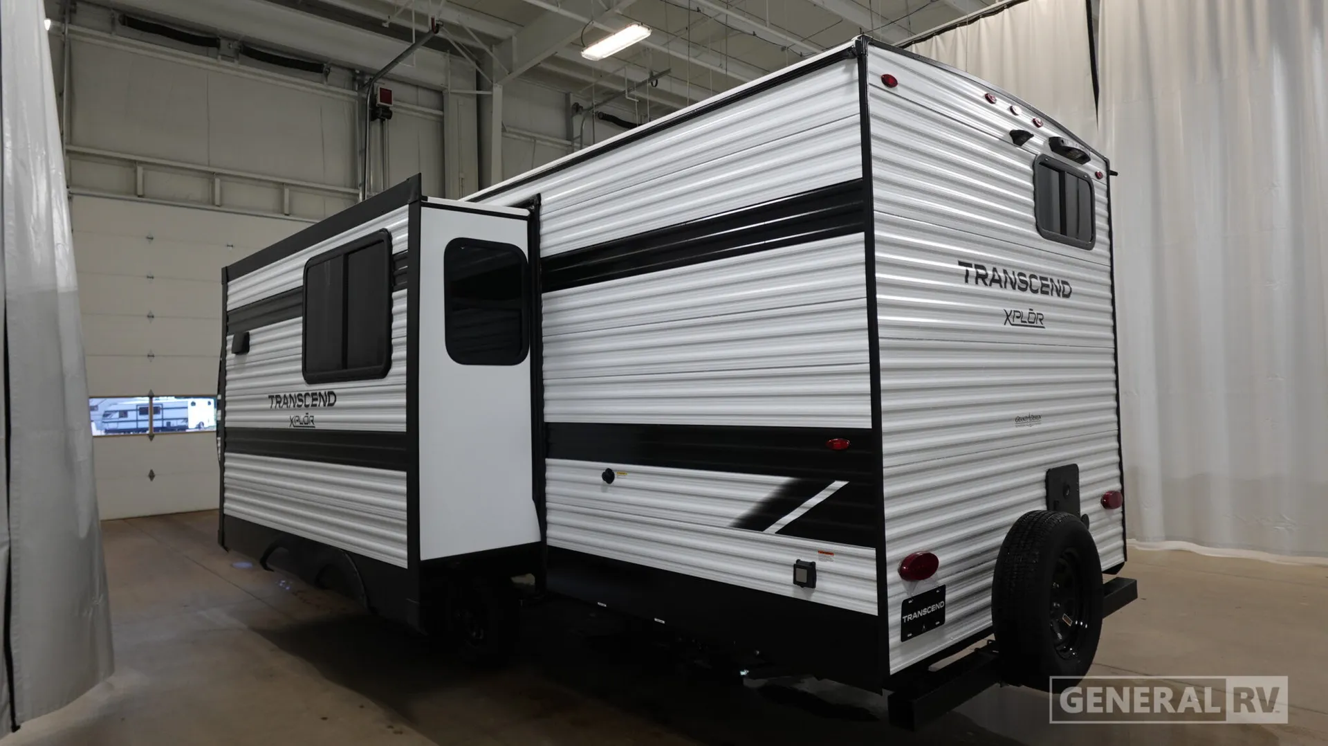 2027 Grand Design Transcend Xplor 26BHX - Photo 4