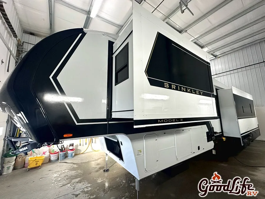 2026 Brinkley Model Z 3600, Photos photo 43