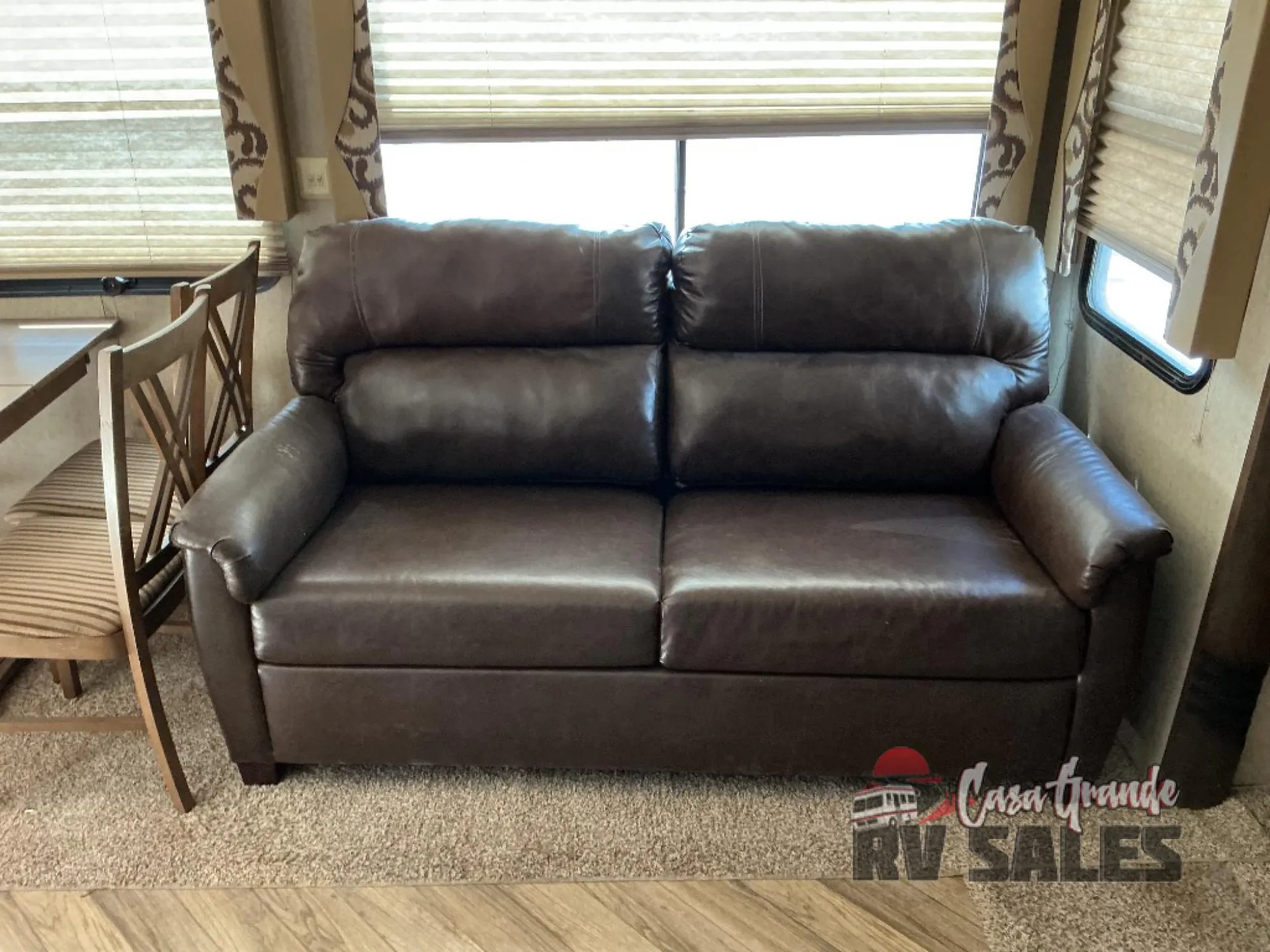 2016 Forest River Cedar Creek Silverback 29IK — Photo 5