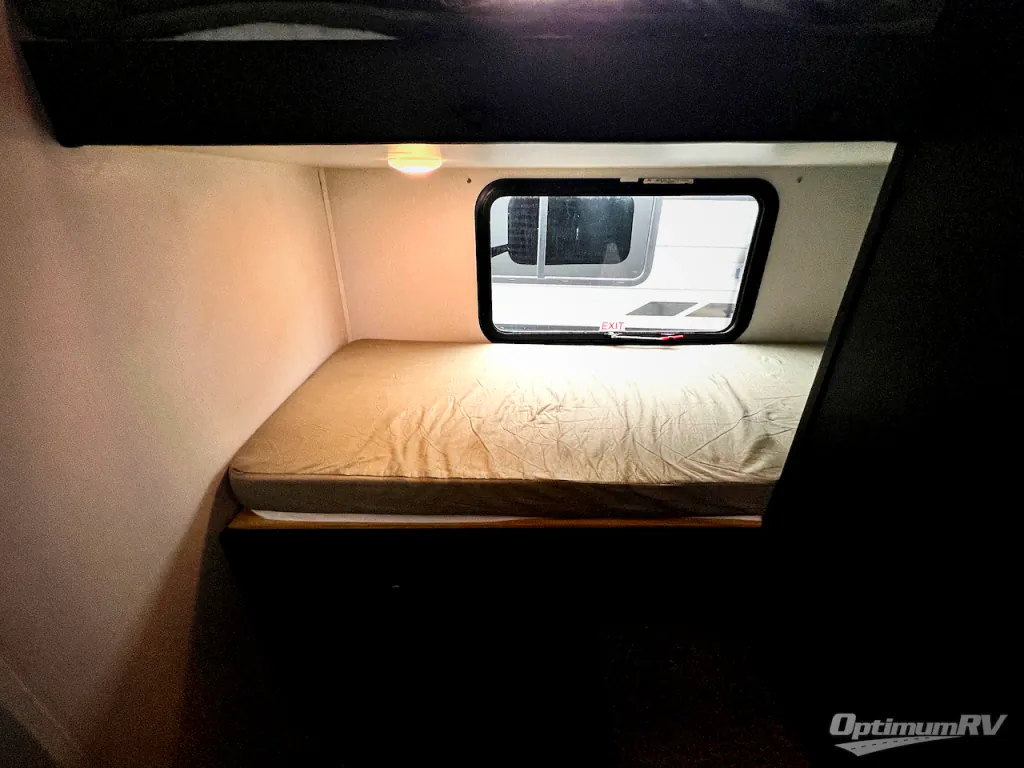 2022 Coachmen Freedom Express Select 31SE, Photos photo 14