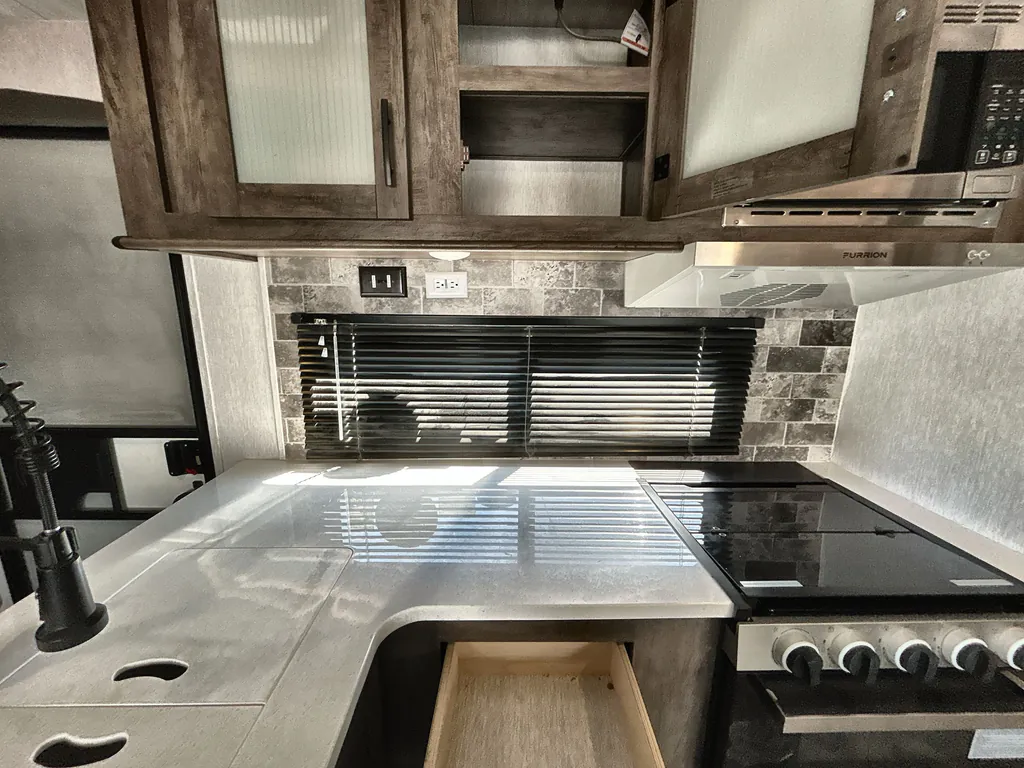 2022 Forest River EVO T2850, Photos photo 19