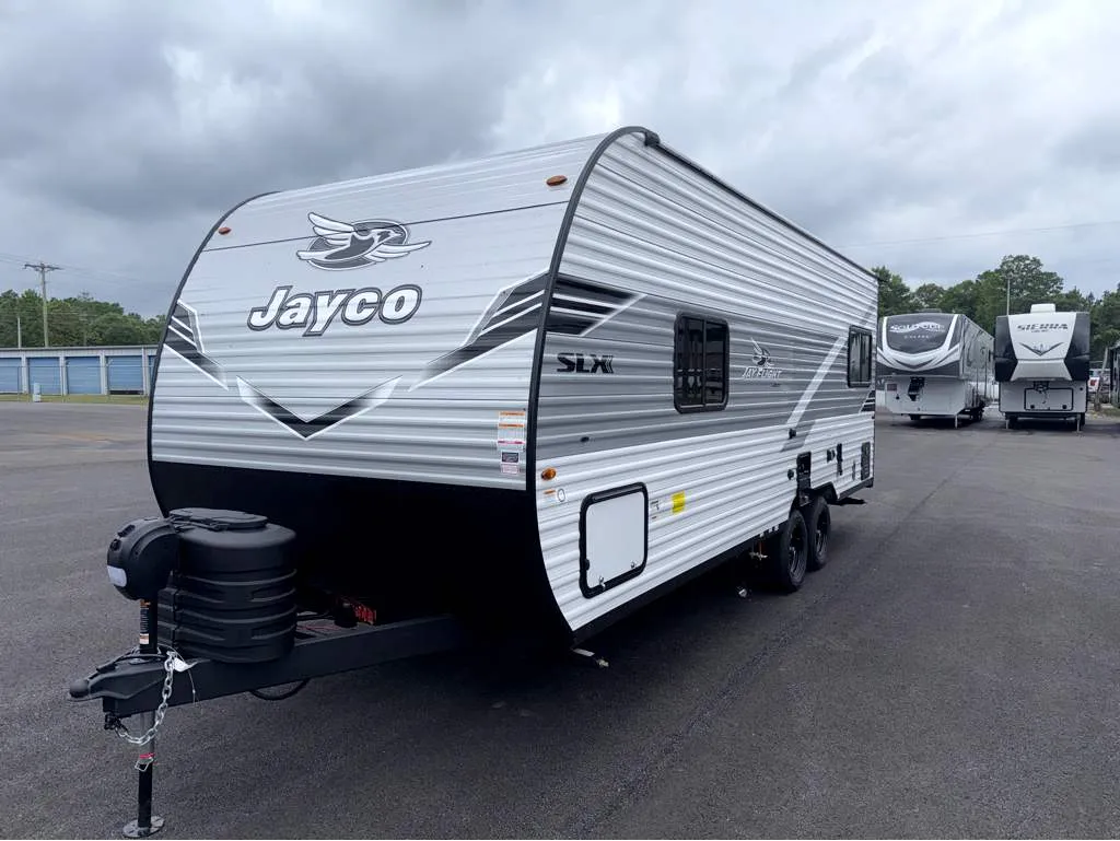 2026 Jayco Jay Flight SLX 210QB - Photo 3