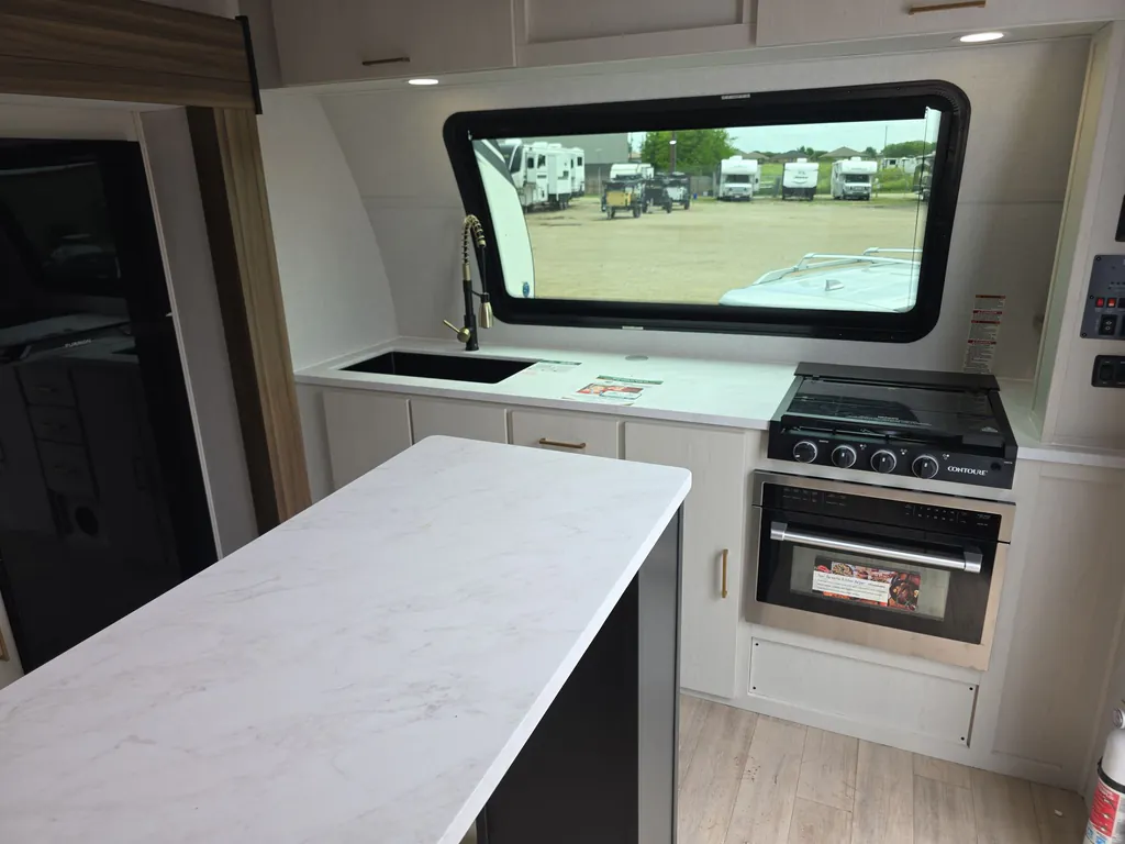 2026 Forest River Vibe Extreme Lite 2500FIK, Photos photo 8