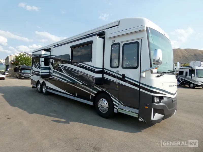 2026 Newmar Dutch Star 4081 - Photo 2