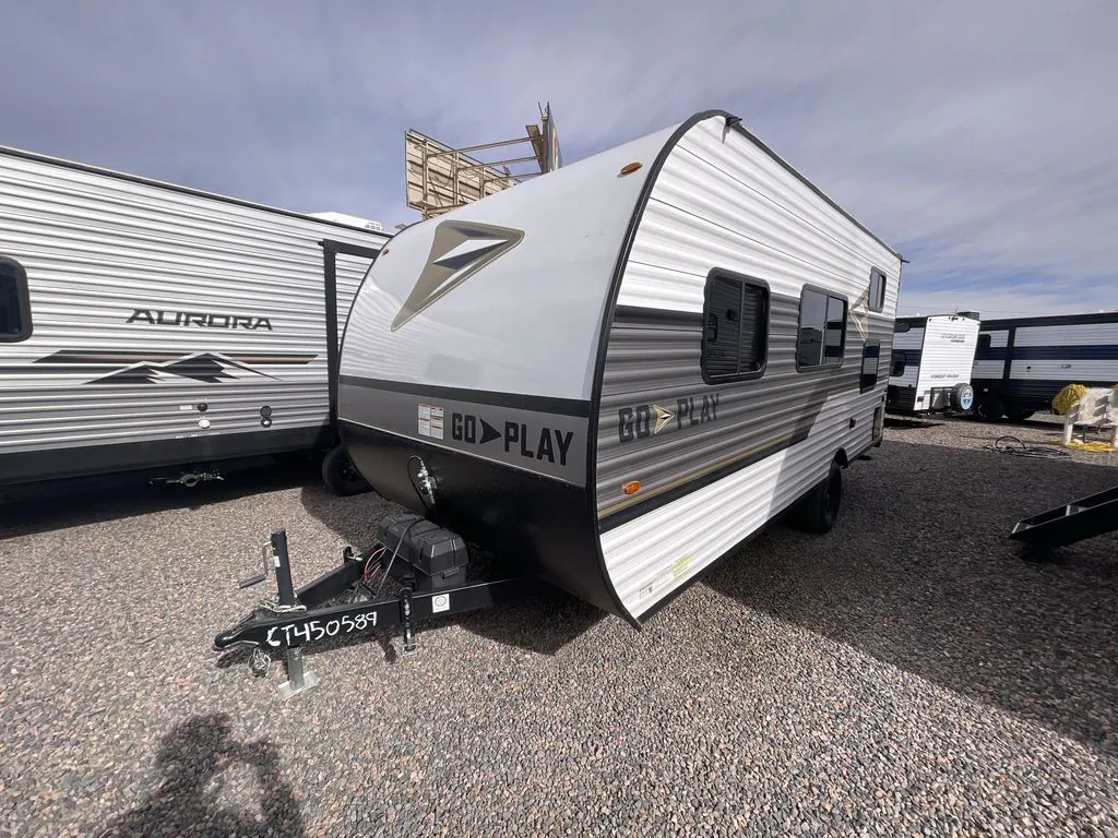 2024 Highland Ridge Open Range Conventional 19BHE dealer photo 6 from Blue Compass RV