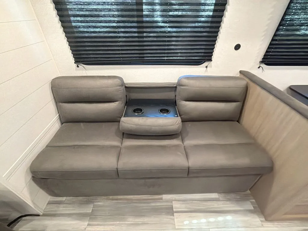 2026 Jayco Jay Flight SLX 262RLSW, Photos photo 13