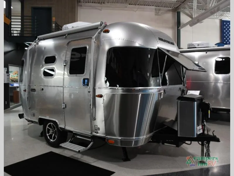 2026 Airstream Caravel 16RB - Photo 2