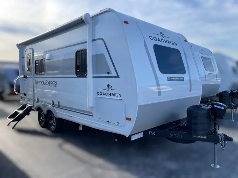 2026 Coachmen Freedom Express 19SE - Photo 2