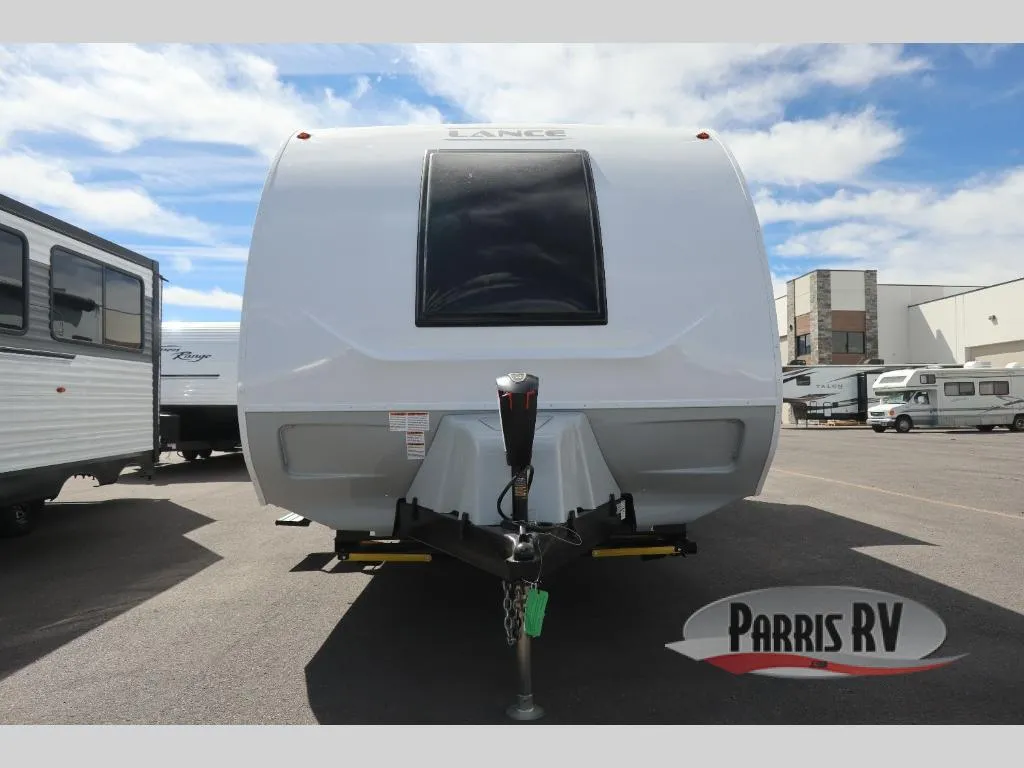 2026 Lance Lance Travel Trailers 2375 - Photo 2
