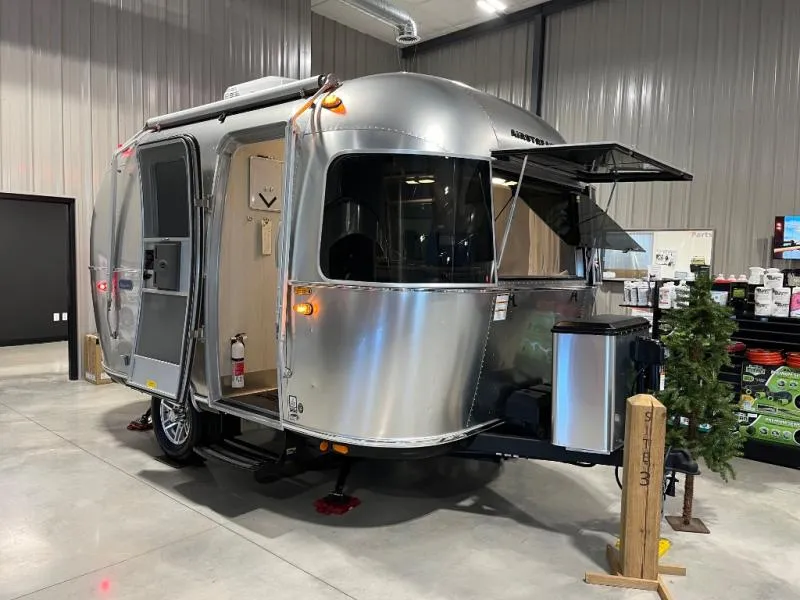 2026 Airstream Bambi 16RB - Photo 2