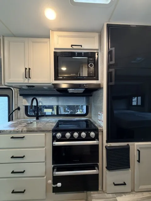 2023 Thor Motor Coach Freedom Elite 22FE, Photos photo 10