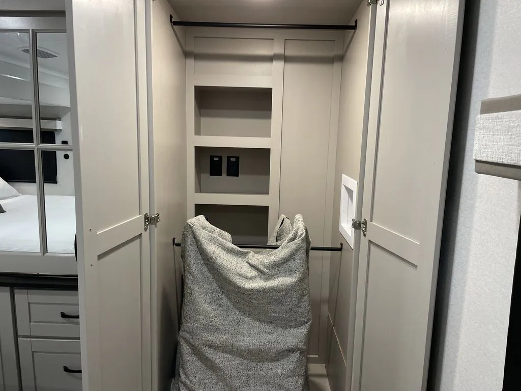 2026 Jayco North Point 395DSDB, Photos photo 49