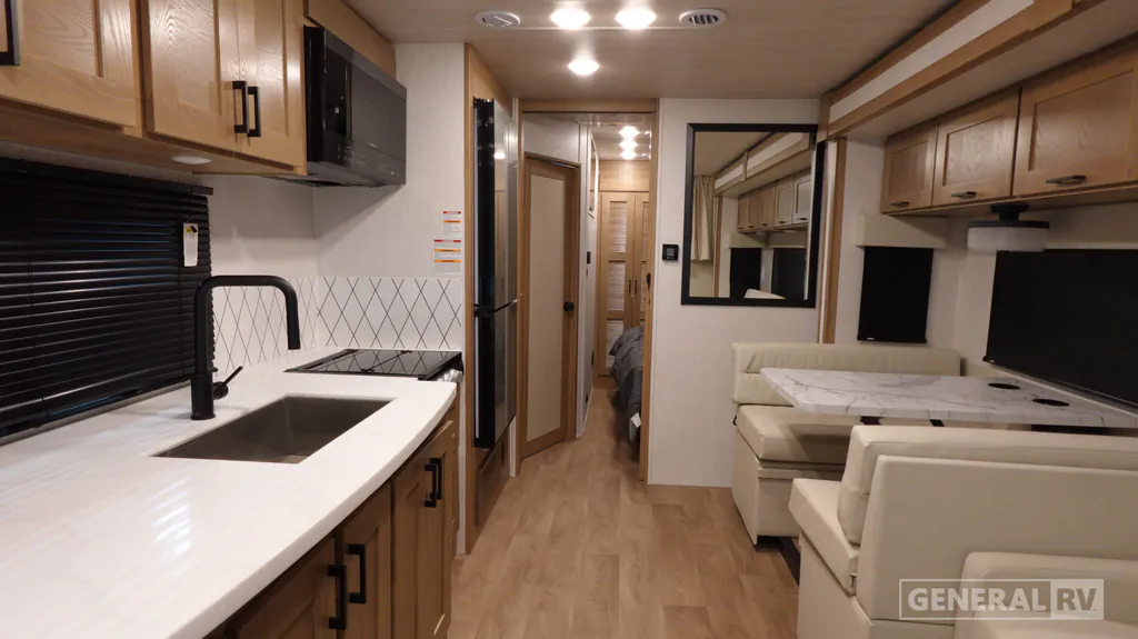 2027 Nexus Maximus 34MX, Photos photo 2
