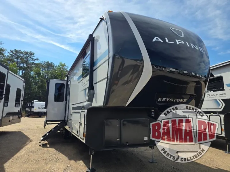 2026 Keystone Alpine Avalanche Edition 321RL - Photo 2