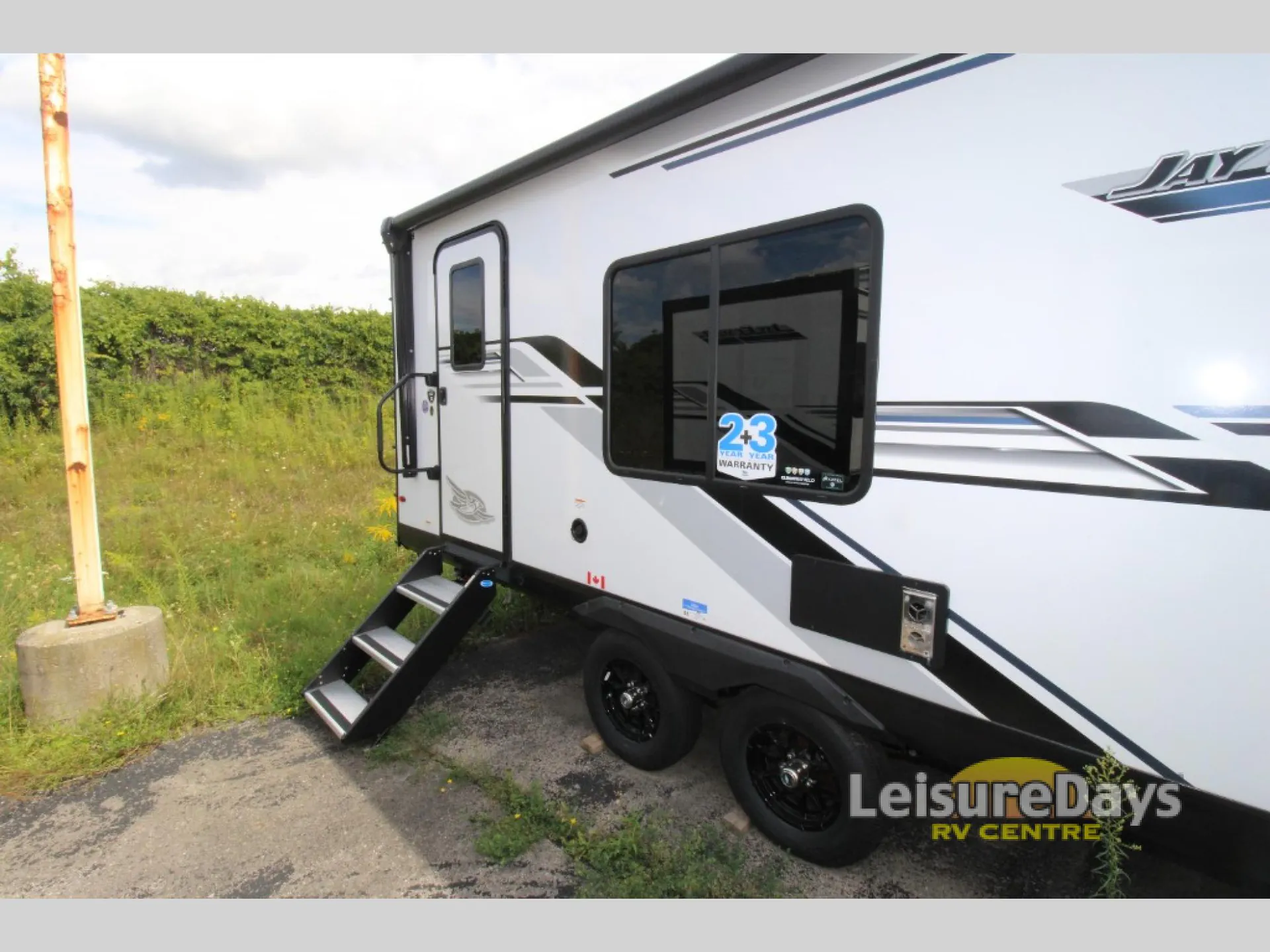 2026 Jayco Jay Feather 23RK - Photo 3