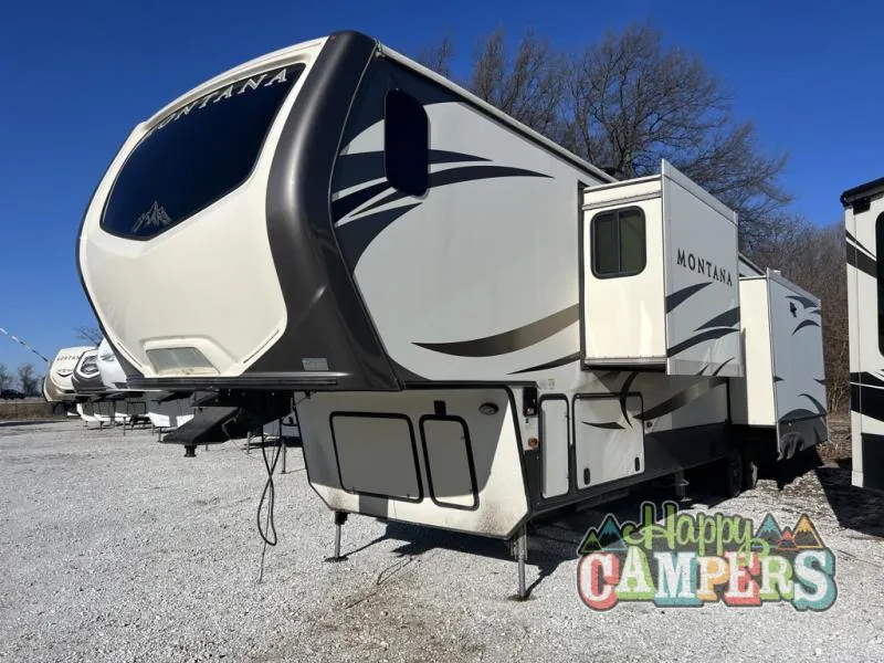 2018 Keystone Montana 3921FB - Photo 2