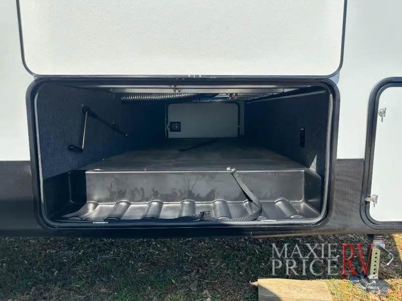 2026 Shasta RVs Phoenix Lite 27BAR - Photo 3