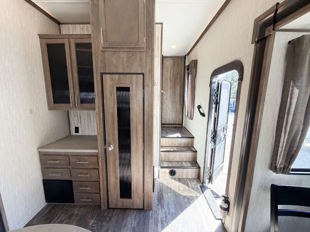 2019 Forest River Sabre 32DPT, Photos photo 24