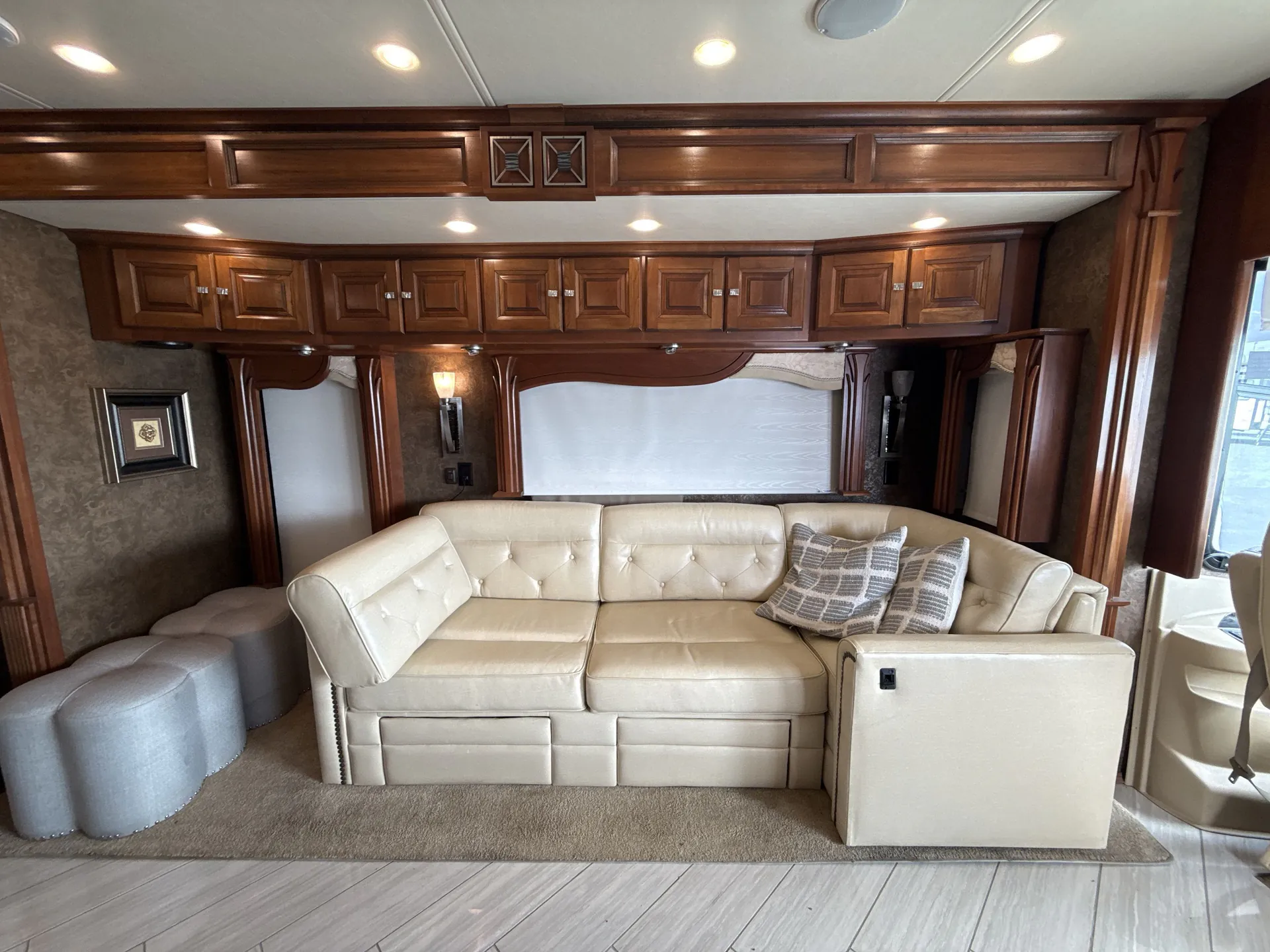 2014 Tiffin Allegro Bus 37 AP — living area main