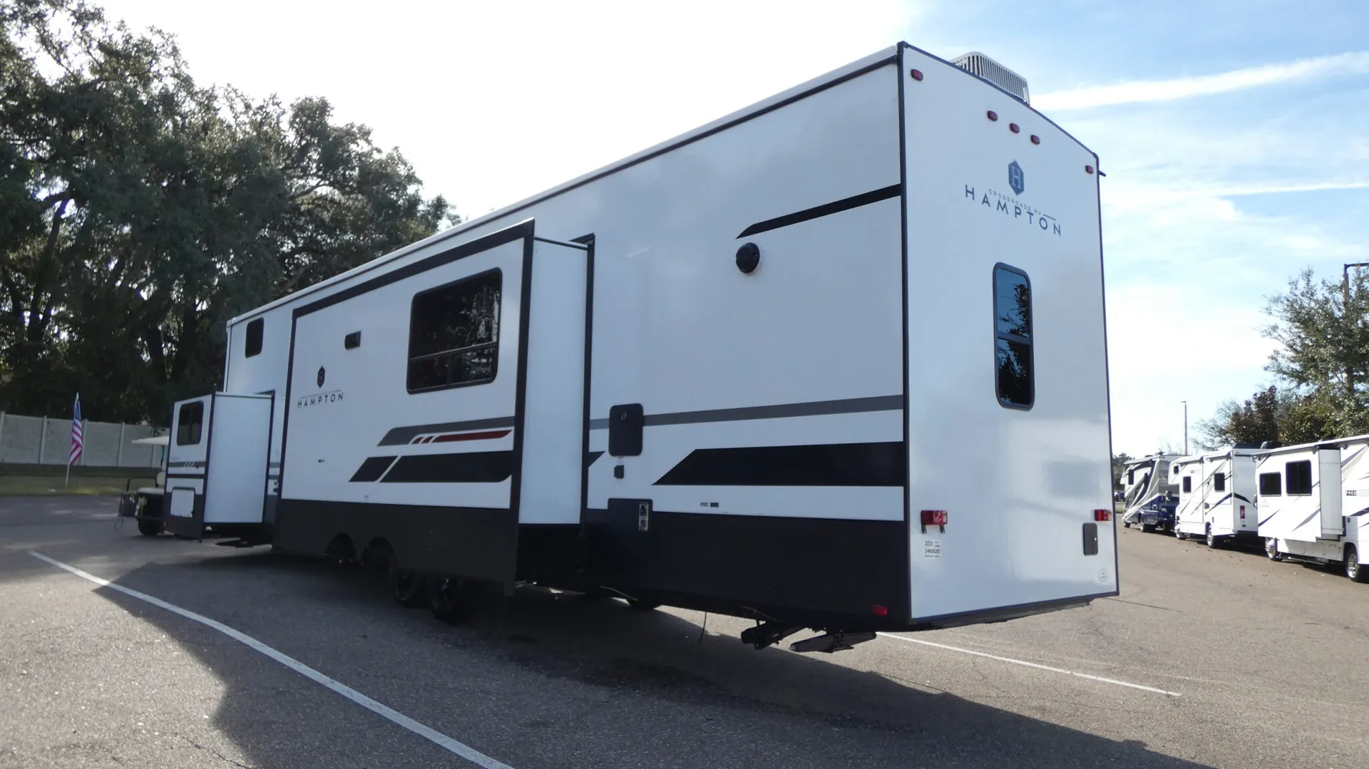 2026 Crossroads RV Hampton 410PVL - Photo 4