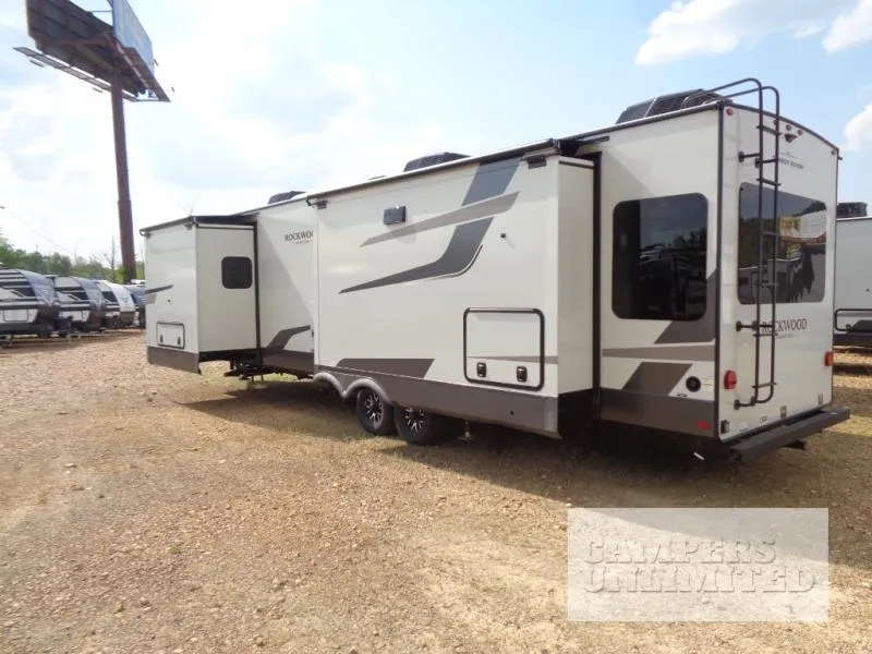 2026 Forest River Rockwood Signature 8337RL - Photo 4