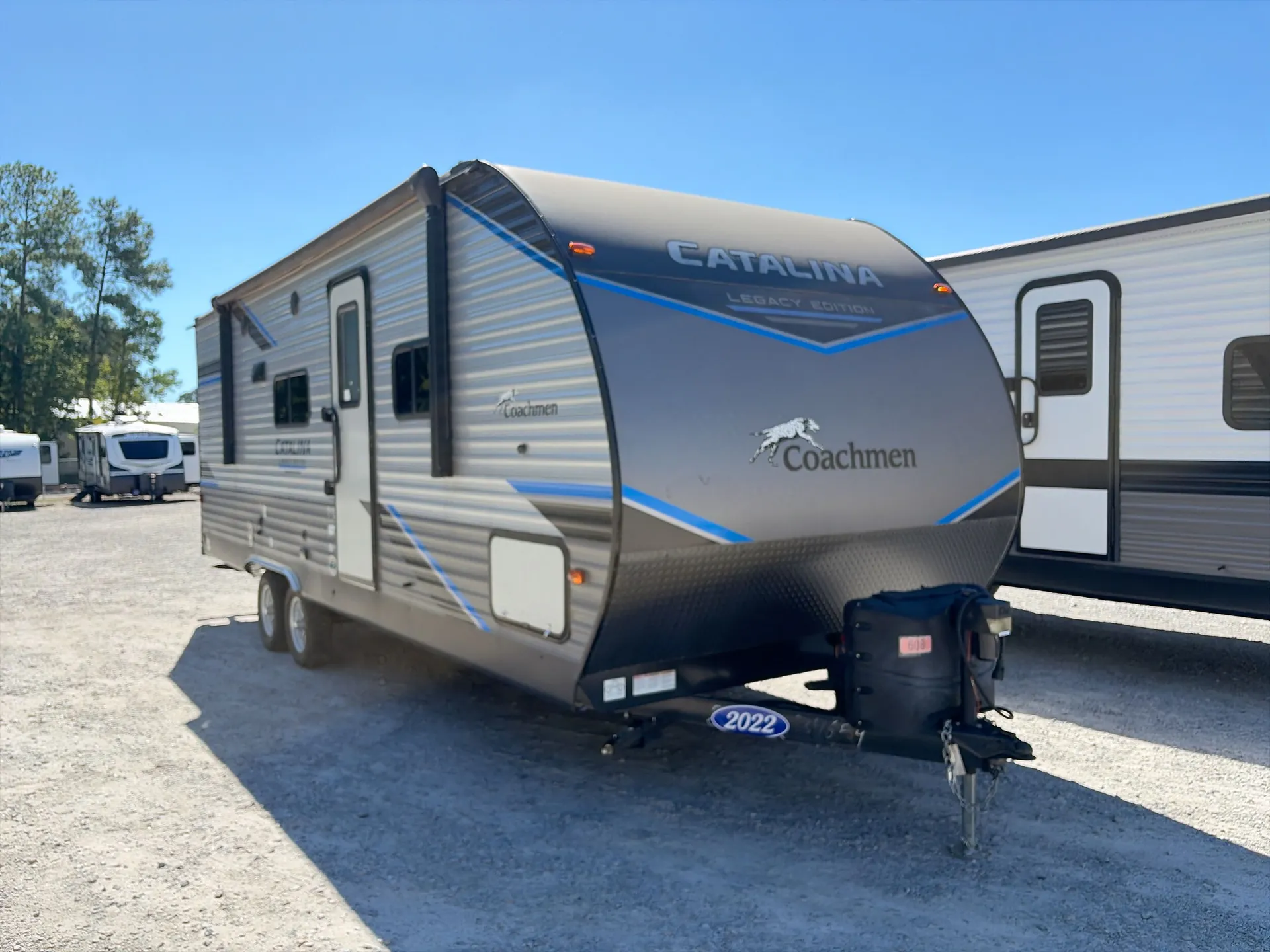2022 Coachmen Catalina Legacy Edition 243RBS