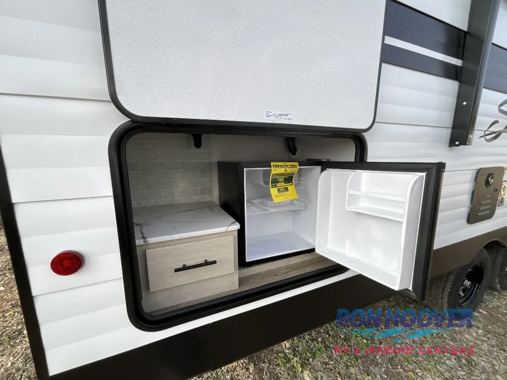 2026 Shasta RVs i-5 Edition 526RBS, Photos photo 15