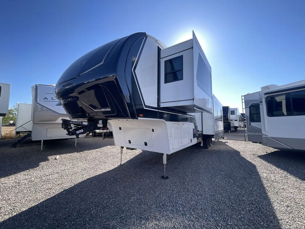 2026 Brinkley Model Z 3515, Photos photo 6