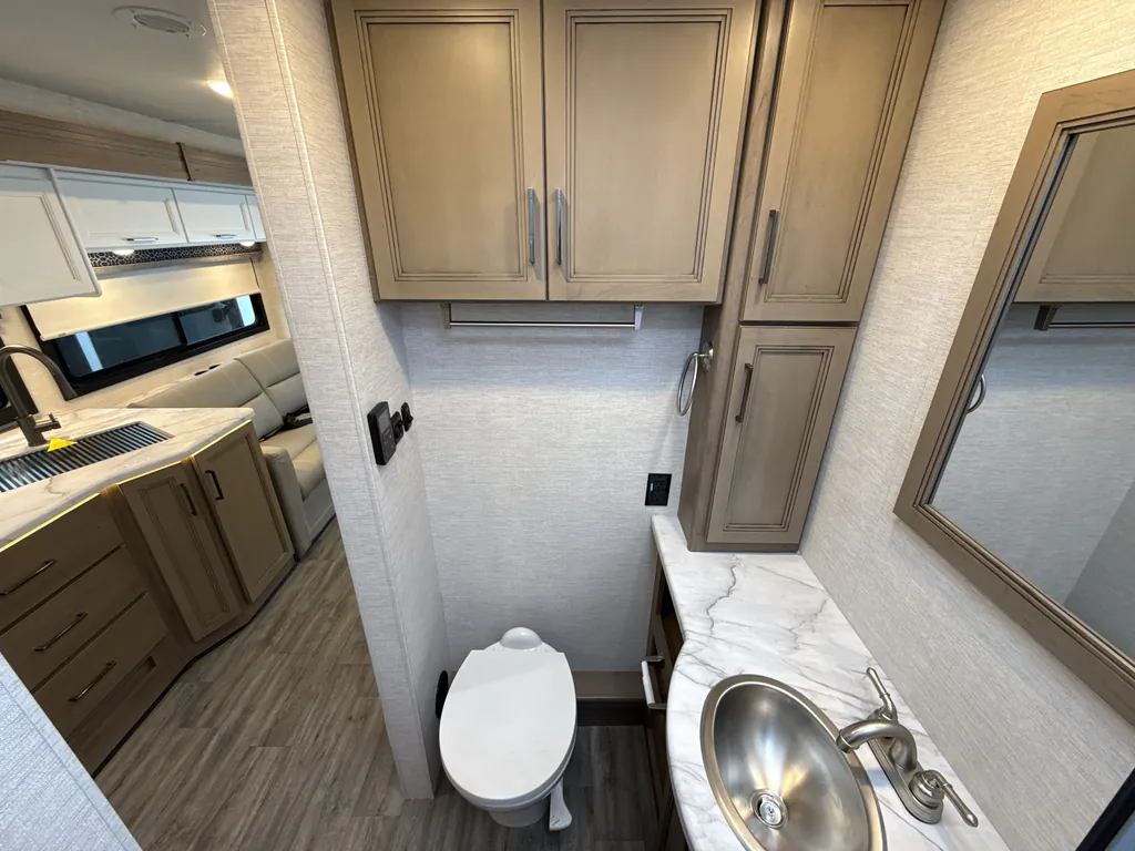 2026 Thor Motor Coach Freedom Traveler A29, Photos photo 16