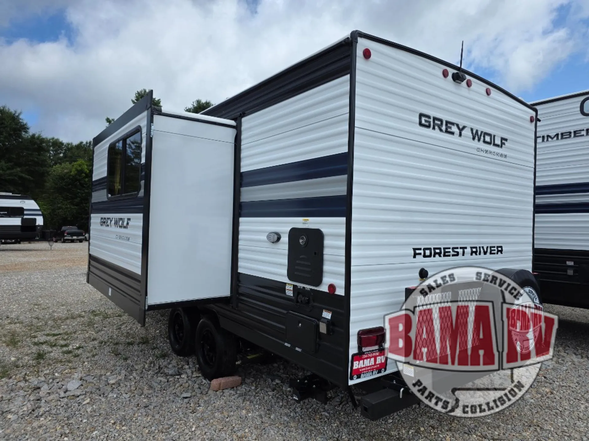 2027 Forest River Cherokee Grey Wolf 21AB — Photo 5