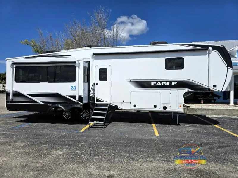 2026 Jayco Eagle 321RSTS - Photo 3