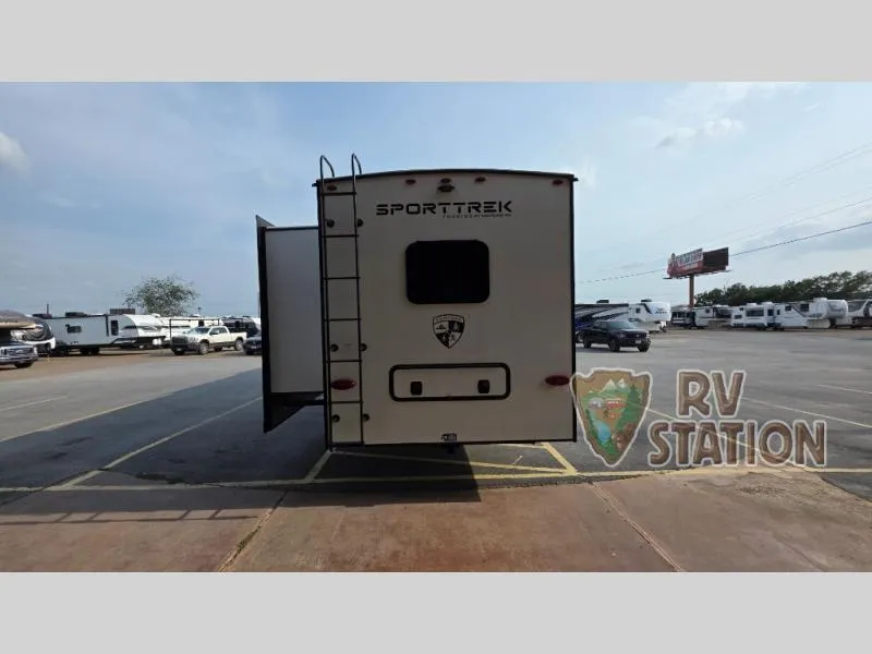 2026 Venture RV SportTrek Touring Edition 365VFL - Photo 2